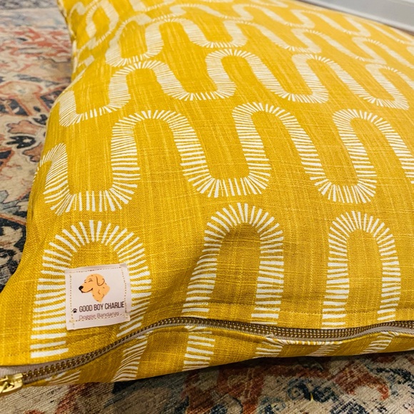 Large Dog Bed Cover. Fits Labs. Standard doodles, dogs up to 85lbs. - Picture 6 of 6